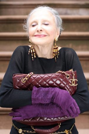 Joyce Carpati 84 2016