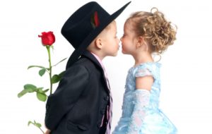 cropped-little-boy-girl-kiss-large-crrop-2.jpg